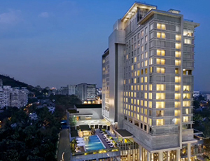 Corporate Film - Hotel Exterior